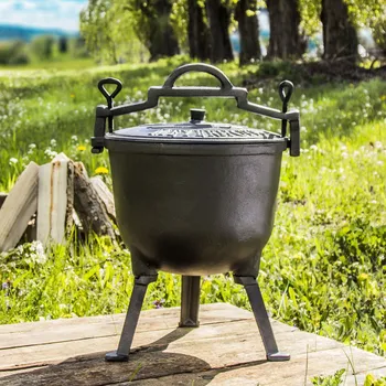 Outdoor vaření Maďarský litinový smaltovaný kotlík s poklicí 10 l