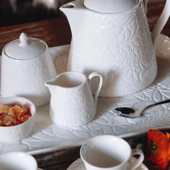 Konvice na čaj LA PORCELLANA BIANCA Bosco 3 díly - porcelánová konvice na čaj a kávu s cukřenkou a mléčenkou