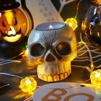 Svícen Svícen na čajovou svíčku - lebka