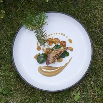 Stolování Hluboký talíř bílý 27 cm SOLID - REVOL