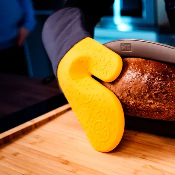 Chňapka LURCH - bavlněno-silikonová kuchyňská rukavice