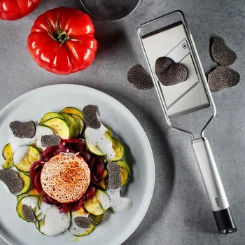 Struhadlo GEFU Primeline 28,2 x 7 cm - nerezový kráječ / škrabka na zelí