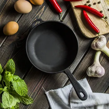 Pánev Litinová pánev MAYSTERNYA IRON 16 cm