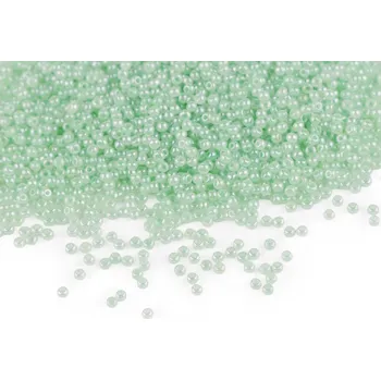 Dětské navlékací korálky Rokajl 15/0 - 1,5 mm perleťový, neprůhledný, barva M336 zelená pastelová sv.