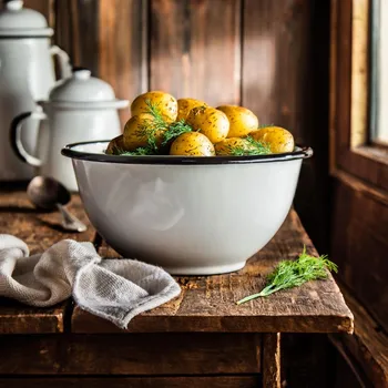 Smaltovaná mísa OLKUSKIE WYROBY EMALIOWANE 1,6 l