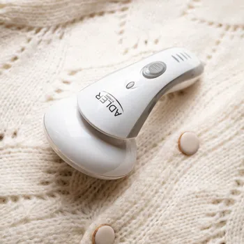 Odžmolkovač ADLER Lint Remover bílý – plastový, elektrický odstraňovač žmolků