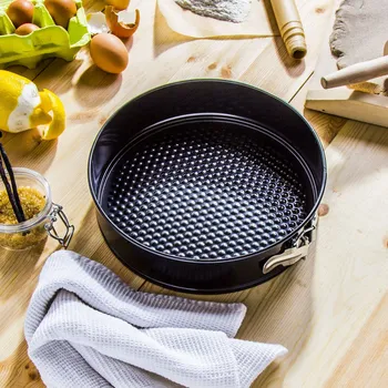 Forma na pečení Forma na dort s&nbsp;odnímatelným dnem FLORINA LIKORIS 26&nbsp;cm