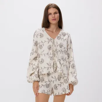 Dámské kraťasy Reserved - Mušelínové vzorované šortky - tělová - 477FM-02X - 477FM-02X-S