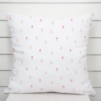 Povlak na dekorativní polštářek Dekorační povlak na polštář TF-115 Barevné tulipánky na bílém 50 x 60 cm