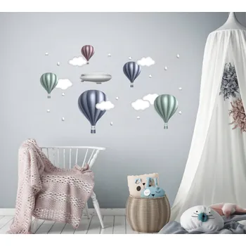 Samolepící dekorace Samolepka na zeď s balónky, mraky a vzducholodí v jemných barvách