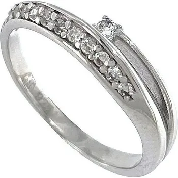 Prsten Stříbrný prsten řada zirkonů a jeden velikost prstenu 65