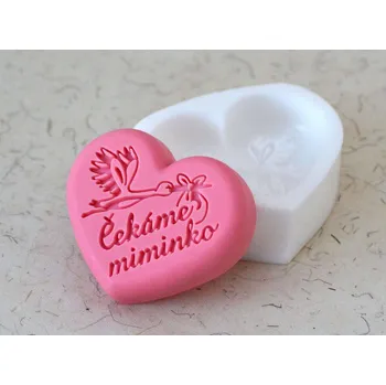 Silikonová forma - srdíčko ČEKÁME MIMINKO © 80 x 68 x 15 mm