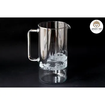 SUVENÝR - SKLENĚNÝ DŽBÁN S MOTIVEM - PRAHA HRADČANY