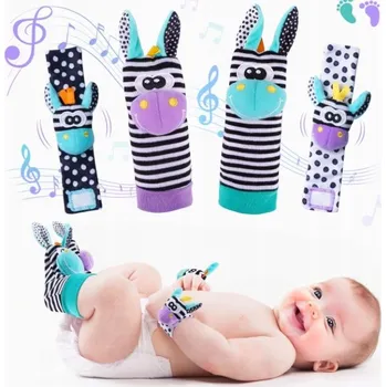 CHRRASTÍTKA PRO MIMINKA PONOŽKY NÁRAMKY NA RUCE CHRASTÍTKO 4 ks