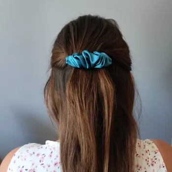 Spona do vlasů scrunchie petrolej 8 cm
