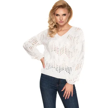 Dámský svetr Volný prolamovaný svetr oversize s výstřihem 30076 Barva: Krémová, Velikost: ONE SIZE