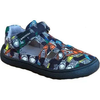 Chlapecké bačkory Protetika Ove black Velikost: 25