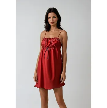 Saténové šaty noční košilka na ramínka Elwira Dkaren Barva: Červená, Velikost: S