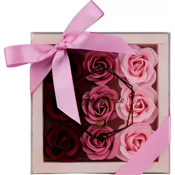 Mýdlo Accentra Mýdlové růže v dárkové krabičce 9 ks Červená sada