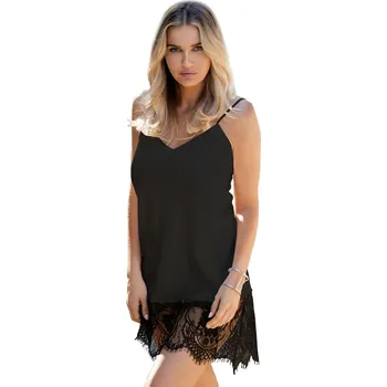 Saténová košilka na ramínka zakončená krajkou Chanelle Barva: Černá, Velikost: XS