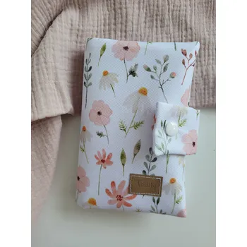 Obal na doklad Obal na očkovací průkaz květiny