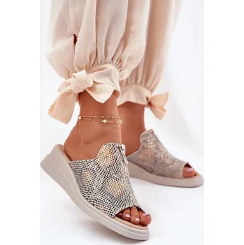 Dámské pantofle Pantofle na platformě se sponou – Step in style, 36 i240_211956_2:36