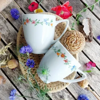 LEA hrnek 390 ml, květinová girlanda, Thun 1794 (Porcelánový hrnek 2. jakost)