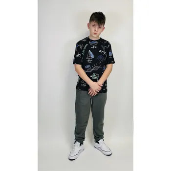 Reporter Young | Chlapecké černé tričko s barevným potiskem se školní tematikou - Barva ČERNÁ, Velikost 152 243-0440B-51-100-1