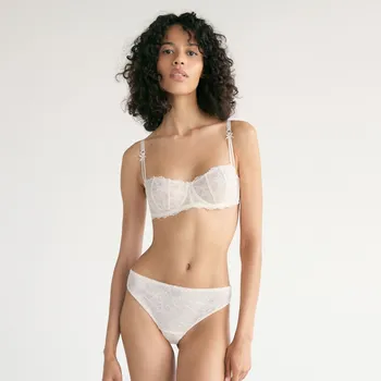 Podprsenka Reserved - Podprsenka s kosticemi a měkkými košíčky - krémová - 147EZ-01X - 147EZ-01X-80D