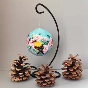 Vánoční dekorace Vánoční baňka z korálků - tyrkysová 9 cm (v krabičce)