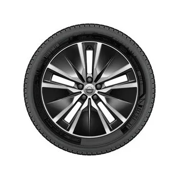 Zimní osobní pneu VOLVO Sada zimních pneu Nokian 235/55 R19 a disků z lehkých slitin