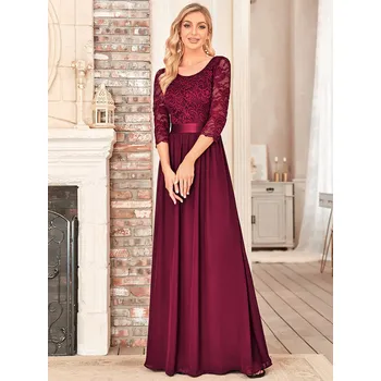 Dámské šaty Elegantní šaty s krajkovým topem a saténovým páskem Barva: Bordová, Velikost: 5XL