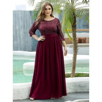 Dámské šaty Společenské šaty s kulatým výstřihem a třpytivým topem Barva: Bordová, Velikost: 5XL