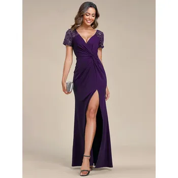 Dámské šaty Večerní šaty s nášivkami a hlubokým výstřihem do V Barva: Fialová, Velikost: 9XL