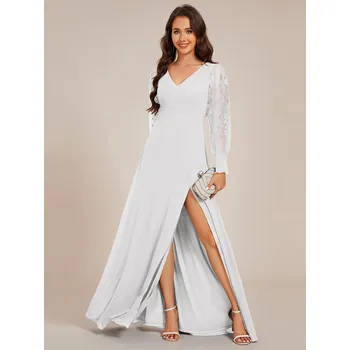 Dámské šaty Elegantní večerní šaty s výšivkami a bočním rozparkem Barva: Bílá, Velikost: 7XL