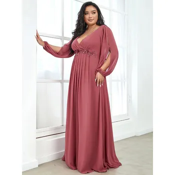 Dámské šaty Dlouhé šaty s obálkovým výstřihem a průstřihy na rukávech Barva: Hnědá, Velikost: 4XL