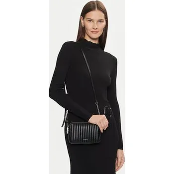 Módní doplněk Kabelka Calvin Klein Mini Line Quilt Camera Bag K60K613078 Černá OS