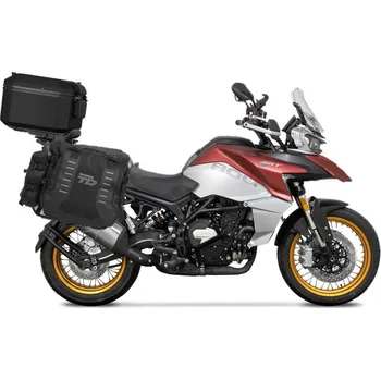 Zavazadlo na motocykl SHAD Kompletní sada sedlových brašen TERRA TR40 adventure a hliníkového kufru SHAD TERRA TR55 PURE BLACK, včetně montážní sady QJMOTOR SRT800/X