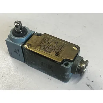 vypínač Limitní spínač Telemecanique XC2-JC Varianta: s pístem nahoru