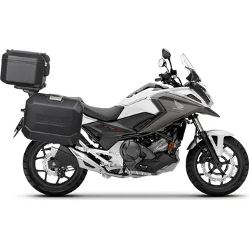 Zavazadlo na motocykl SHAD Kompletní sada černých hliníkových kufrů TERRA BLACK, 37 litrů vrchní kufr, 47L/47 litrů boční kufry, včetně montážní sady a desky SHAD HONDA NC 750 X