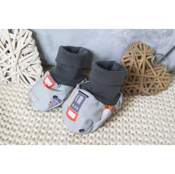 Capáčky AMÁLKA Capáčky pro miminko s nápletem, auta Velikost: 56-68