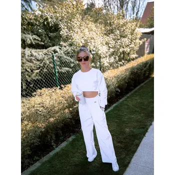 Dámská tepláková souprava ALLA Snow produkt: Celá souprava, VELIKOST: 40-42