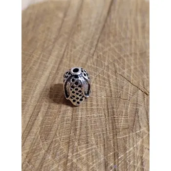 Korálek Kaplík 12x12 mm barva platina