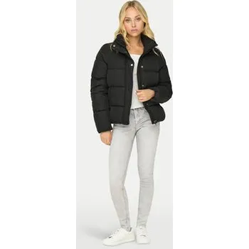 ONLY Zimní bunda New Cool 15295424 Černá Regular Fit L