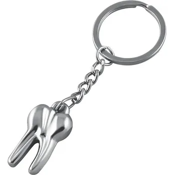 Přívěšek na klíče zoubek