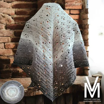 Šátek M.V HANDMADE CREATION Šátek "TLAPKY" háčkovaný od středu Krémová/Hnědá