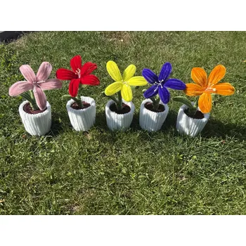 umělá květina Lilie v květináči co neuvadne - více barev - Barva Fialová