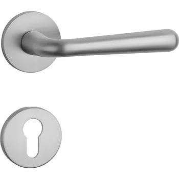 Dveřní kování AT - IRGA - R 7S klika/klika, rozety PZ OCS - Chrom broušený
