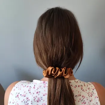 Spona do vlasů Scrunchie bronzová