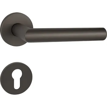 Dveřní kování TI - FAVORIT - R 2002 5S klika/klika, rozety PZ T - Titan (141)